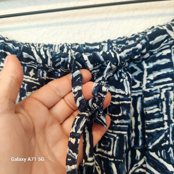 Clio 100% Silk Wide Leg Blue White Print Pull On Pant Sz M - Picture 6 of 16